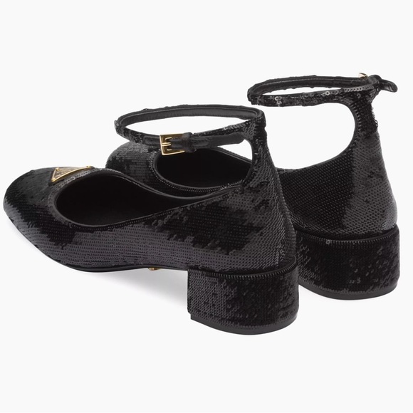 Prada
Sequined Satin Pumps Sandals - Picture 4 of 7